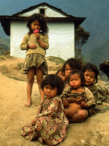 Nepal-Six Girls.jpg